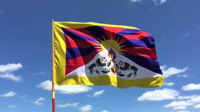 kirti-tibet-bandiera-dalai-lama-aref-onlus