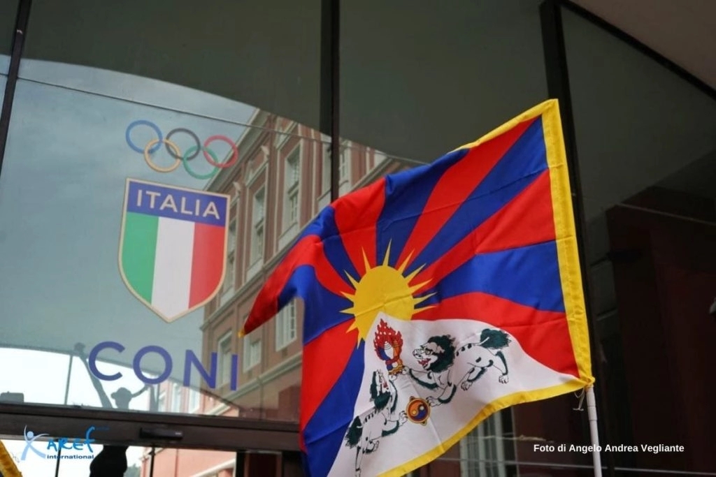 boicottaggio giochi pechino 2022 sit in roma